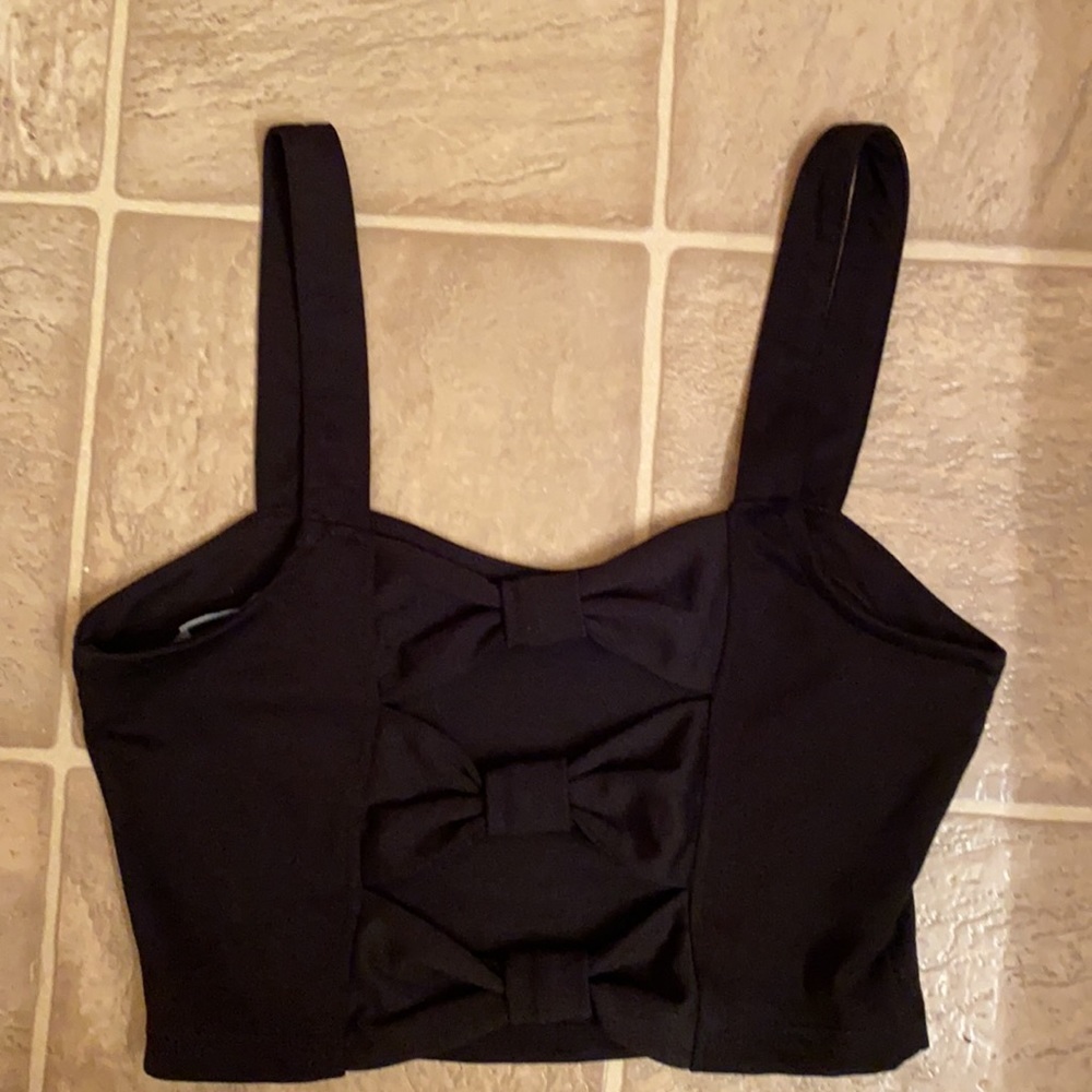 3 for $15! Forever21 Crop Top - Picture 3 of 4